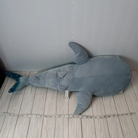 Bandai Namco Disney Finding Dory Destiny Jumbo 30" Whale Shark Plush - Picture 4 of 6